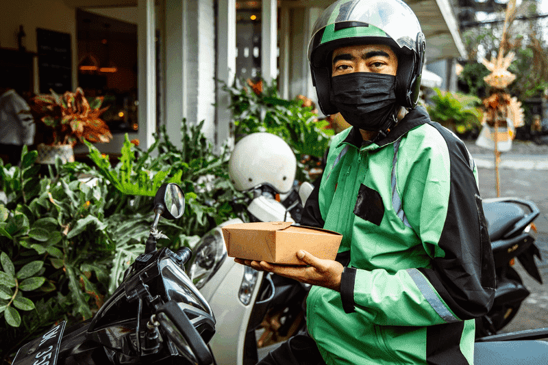 5 Reasons Why Every Delivery Driver Needs a Full Face Helmet